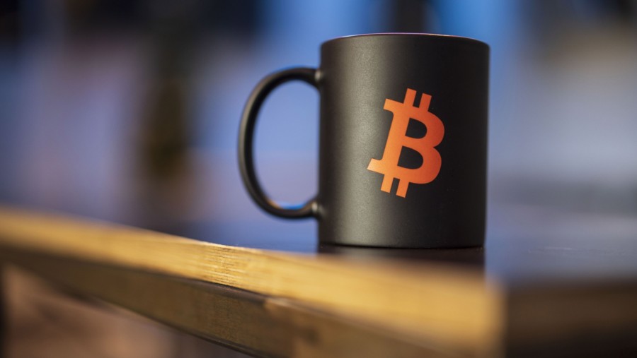 Harga Bitcoin 2025: Tembus Rp1,93 Miliar, Apa Penyebabnya?
